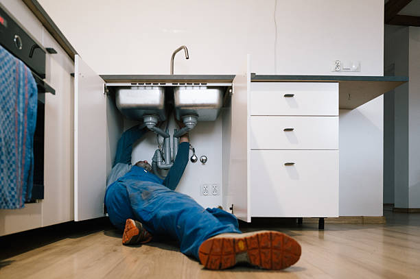 Professional Leak Detection technician working in Strafford, NH
